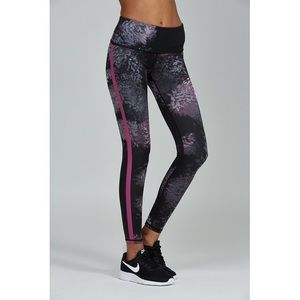 Flora High Rise Legging